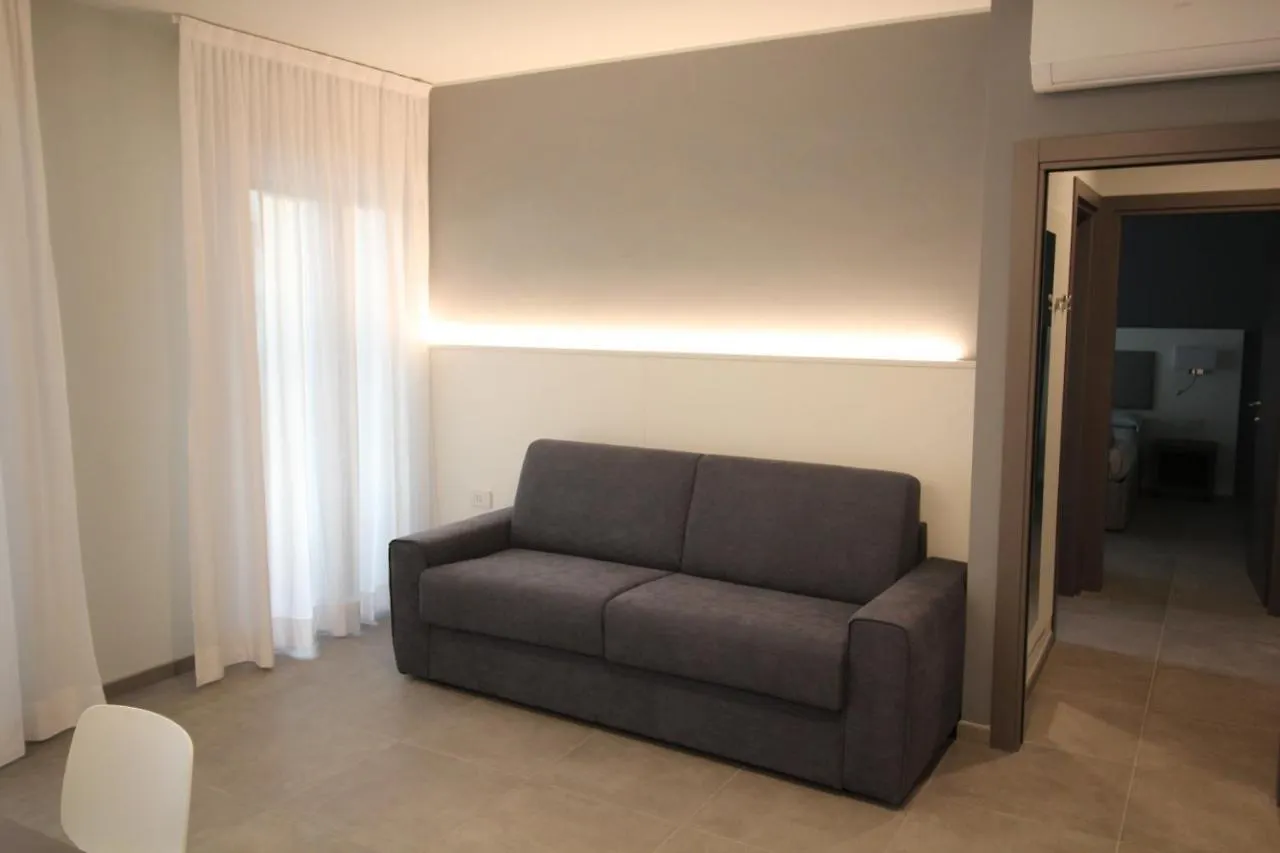 Persea Mare Appartamenti Taggia 0*,