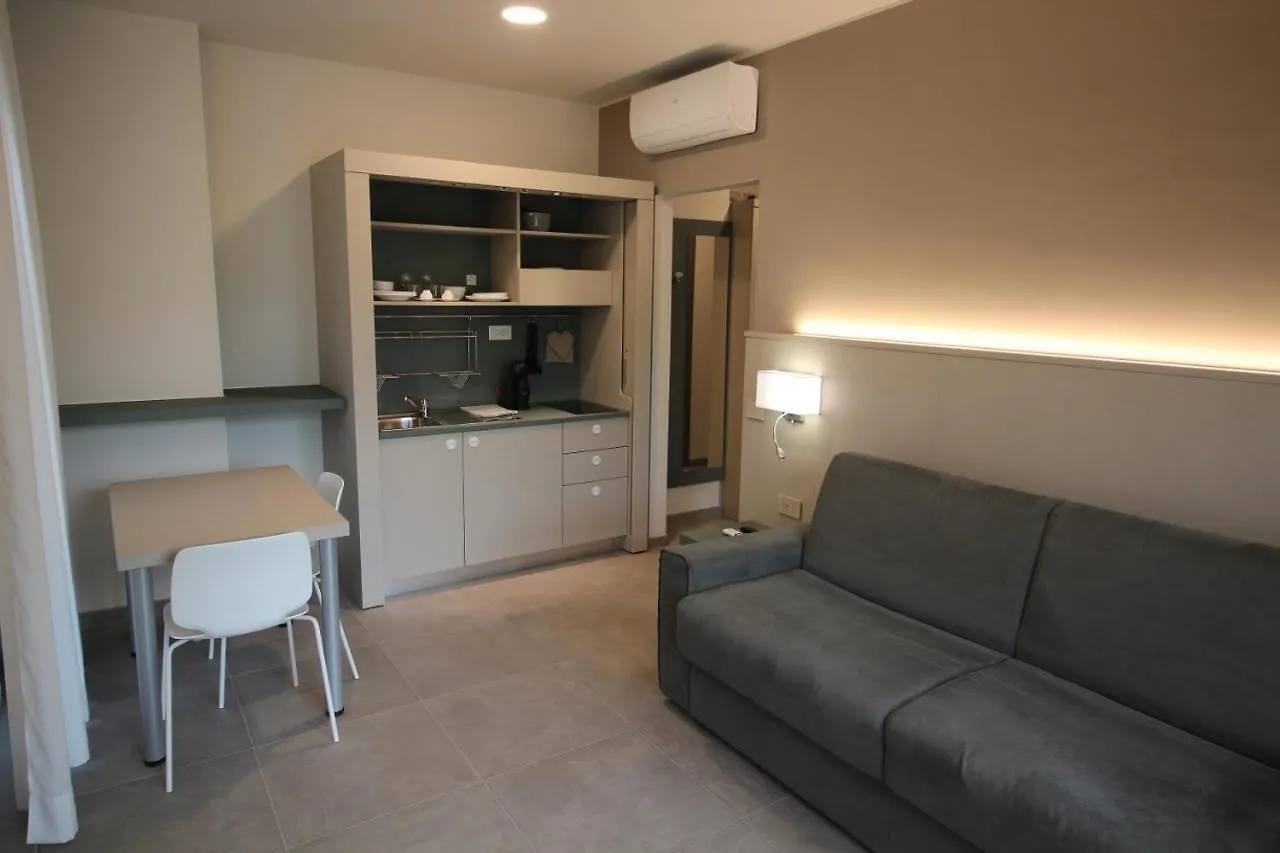 Persea Mare Appartamenti Taggia Ferienhaus
